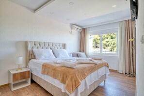 Superior Apartment, Kitchen, Poolside - Aqua Lounge Aparthotel Ulcinj (Ulcinj)