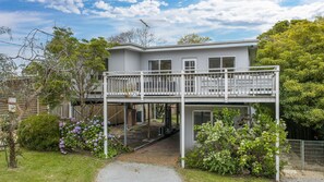Exterior - Wilson Beach House Wifi and Linen Included (Inverloch)