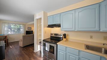 Microwave, oven, stovetop