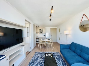 1 bedroom - Urbano Esperanza Plaza Yungay Laundry Park Pool (Santiago)