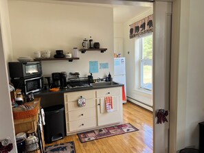 Dagelijks selfserviceontbijt inbegrepen