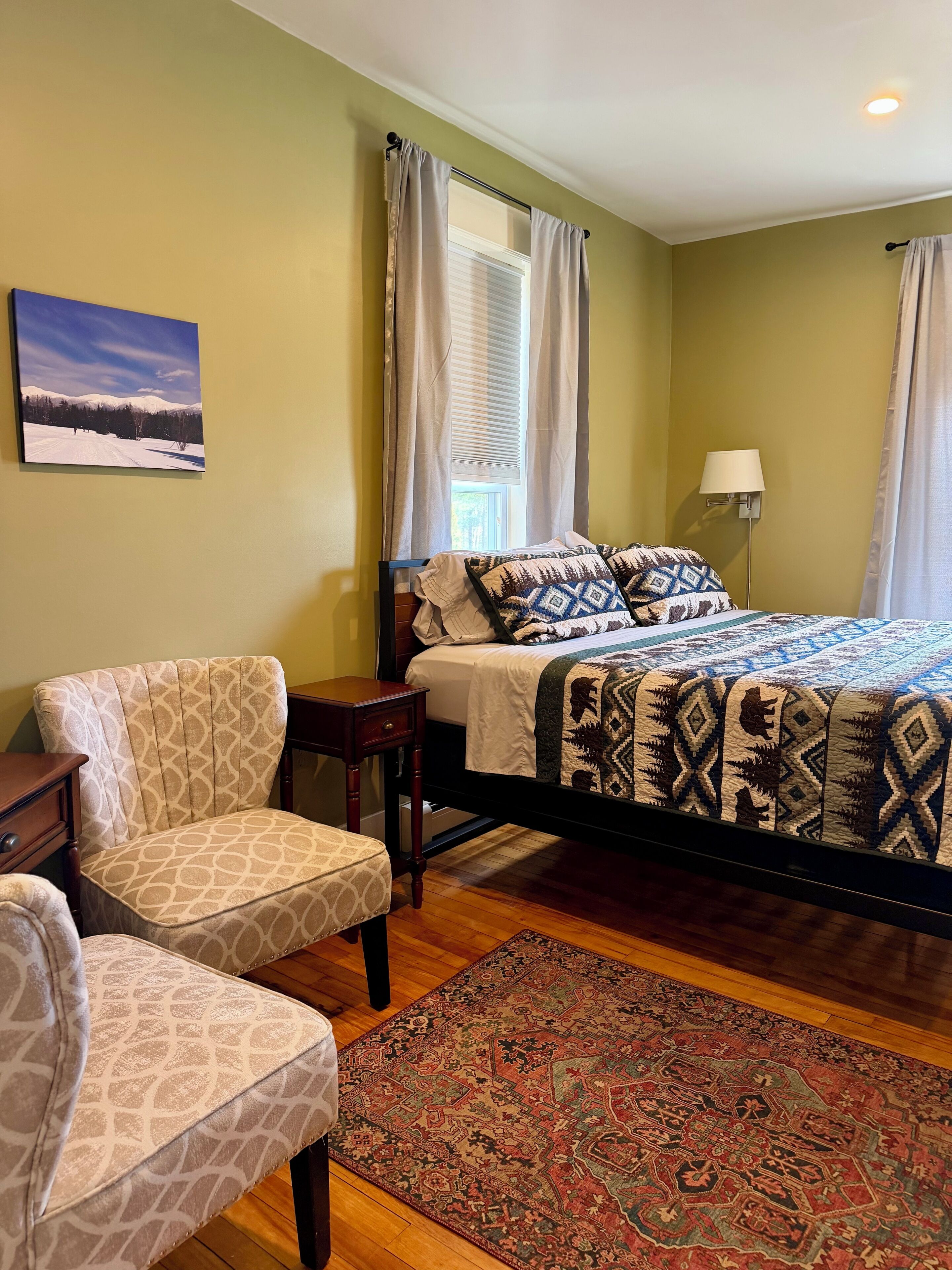 Chambre Double Signature, 1 très grand lit, non-fumeurs, vue montagne | Rideaux occultants, Wi-Fi gratuit, décoration personnalisée