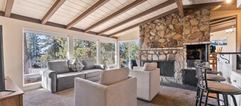 Cozy Zephyr Cove Retreat with Hot Tub & Lake Views | NVH0613