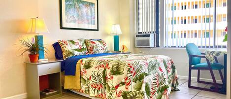 1 bedroom, iron/ironing board, Internet, bed sheets