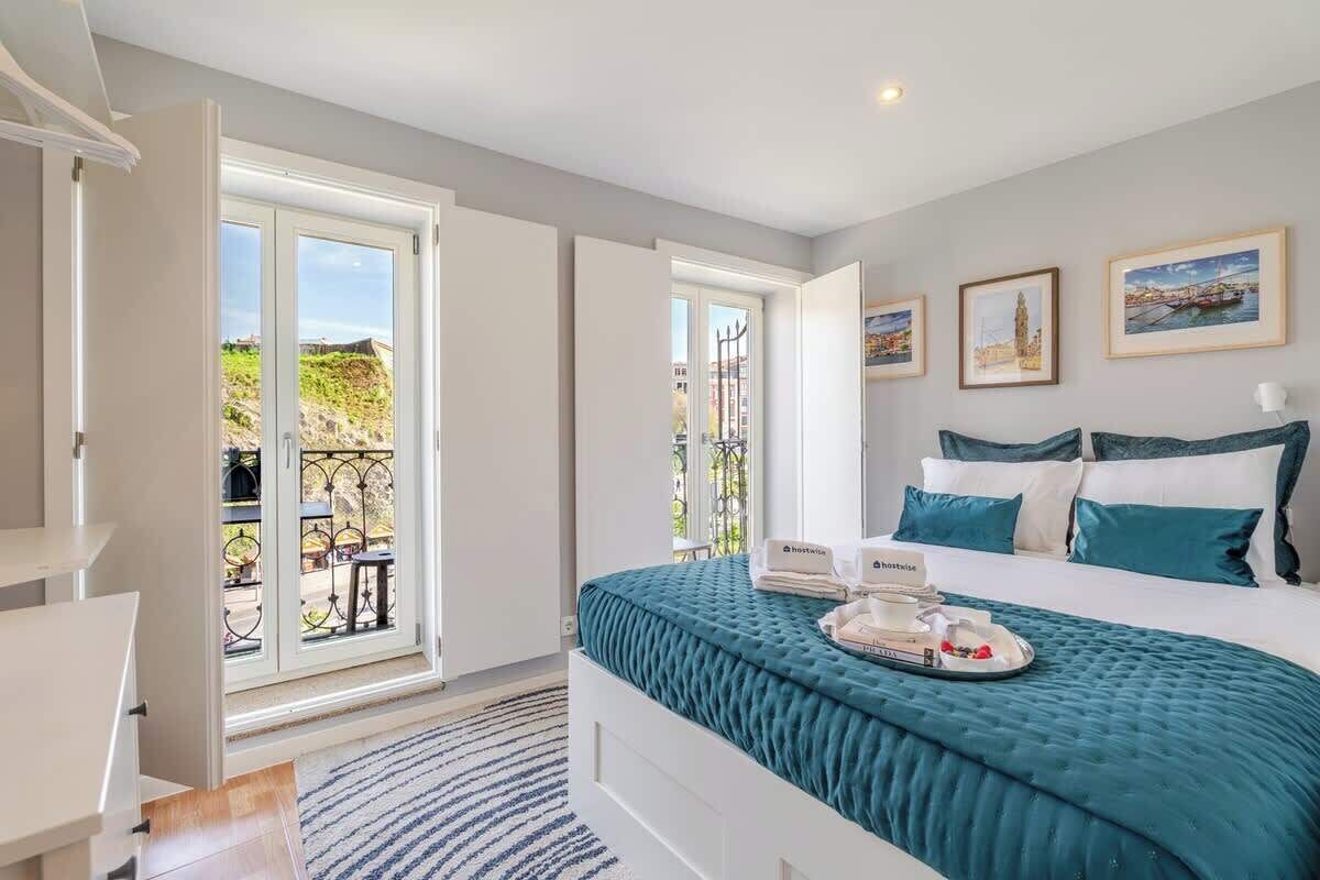 1 slaapkamer, een strijkplank/strijkijzer, reisbedje, gratis wifi