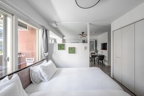 Bügeleisen/Bügelbrett, kostenloses WLAN