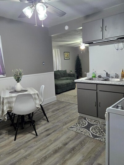 Green River Rustic Roost