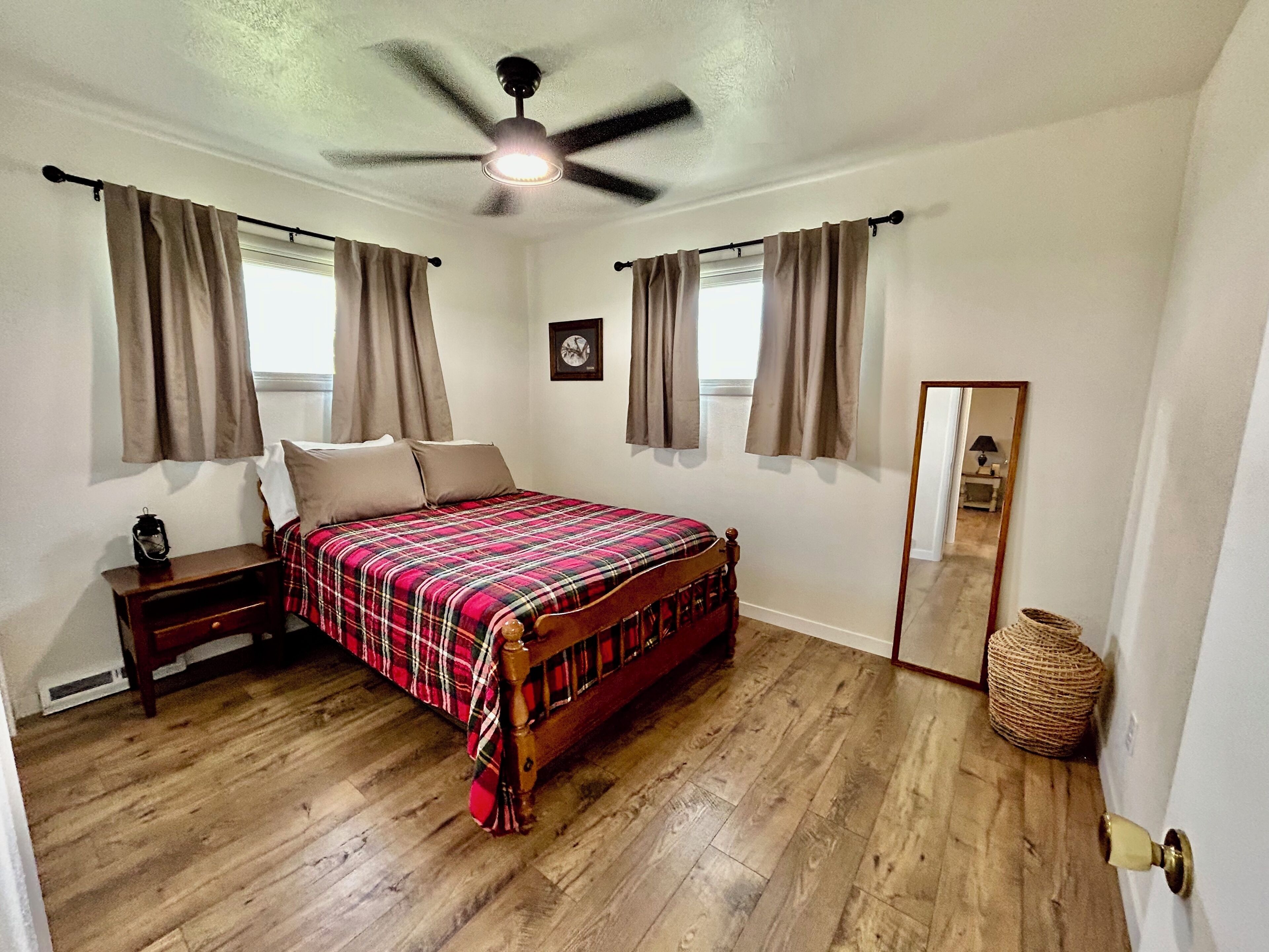 3 habitaciones, wifi gratis y ropa de cama 