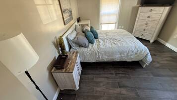 3 Schlafzimmer, Bügeleisen/Bügelbrett, WLAN, Bettwäsche