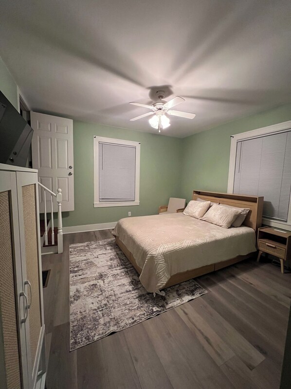 Bügeleisen/Bügelbrett, WLAN, Bettwäsche