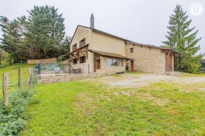 Exterior - Le Thiellet - SAINT USUGE (SAINT USUGE)