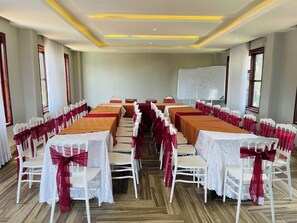 Meeting facility - Khwesa Resort And hotel Kiminini (Kiminini)