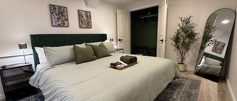 1 bedroom, iron/ironing board, WiFi, bed sheets