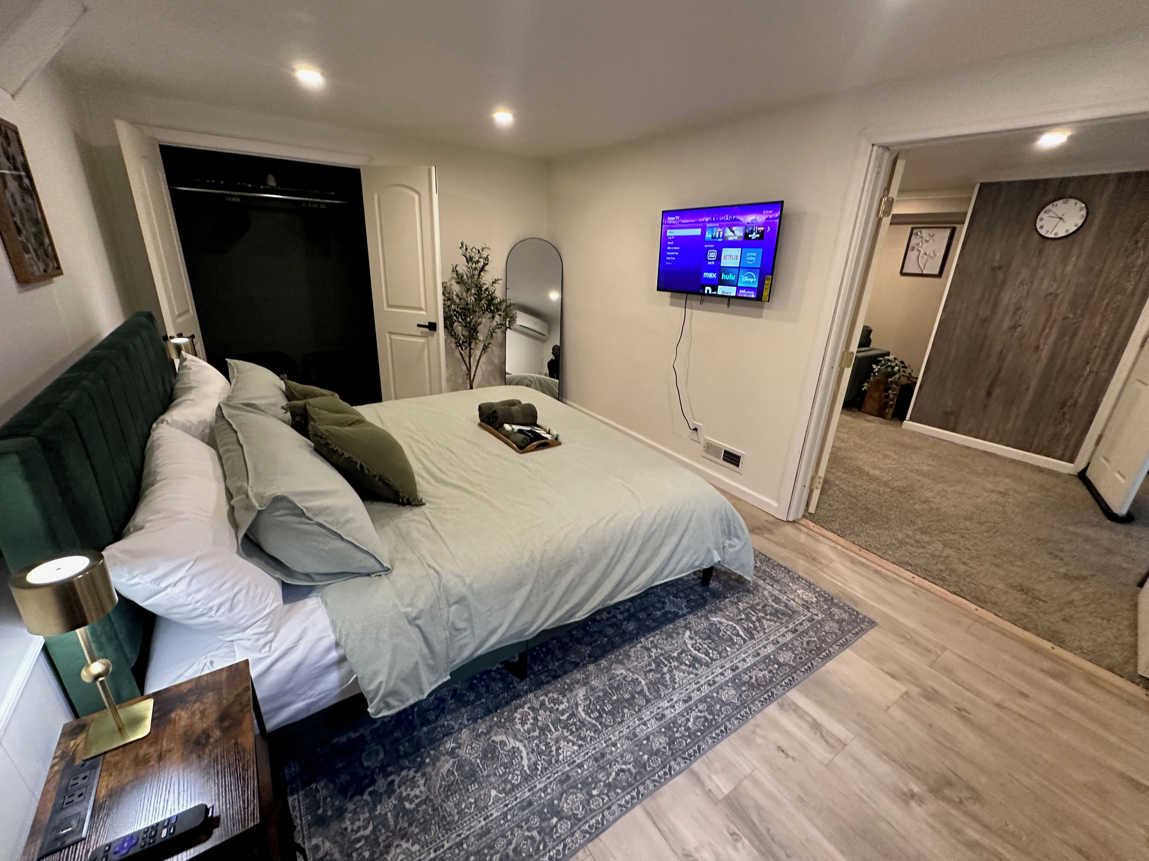 1 chambre, fer et planche à repasser, Wi-Fi, draps fournis