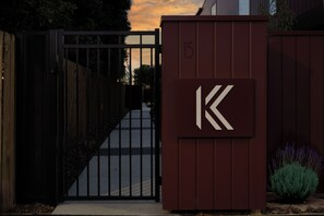 Exterior - The Kilmore Collection (Christchurch)