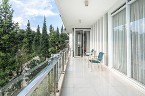 Villa, 5 slaapkamers | Balkon