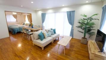 Apartment | Living area