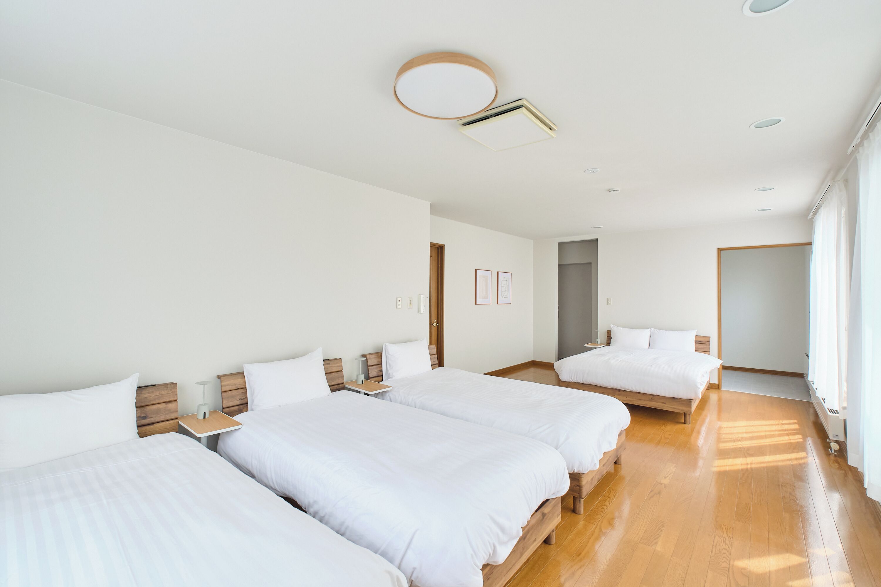 Comfort House, 4 Bedrooms, Non Smoking | Blackout curtains, iron/ironing board, free WiFi