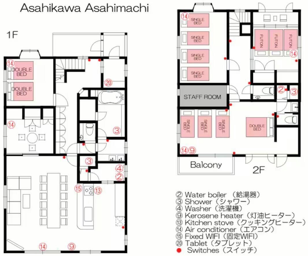 A hotel floor plan with 1F and 2F rooms, including a staff room and balcony.