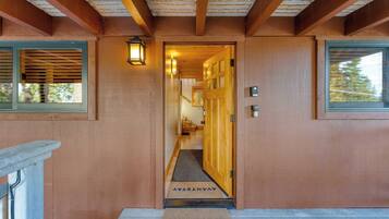 House (Multiple Bedrooms) | Interior