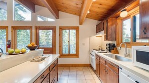 Hus (Multiple Bedrooms) | Innvendig