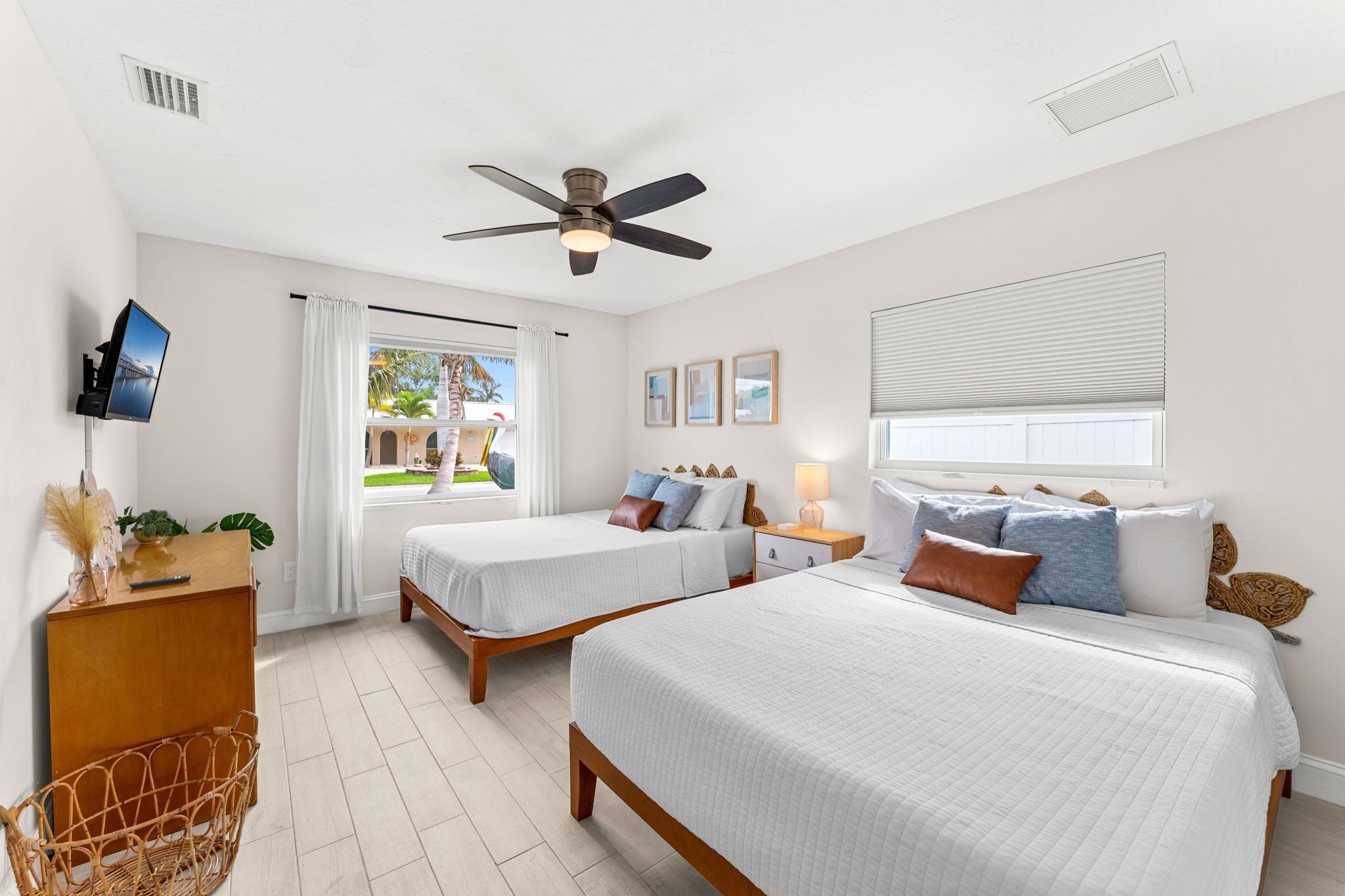 Rumah (3 Bedrooms) | 3 kamar tidur, setrika/meja setrika, Wi-Fi gratis, dan seprai linen