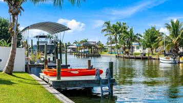 Dock