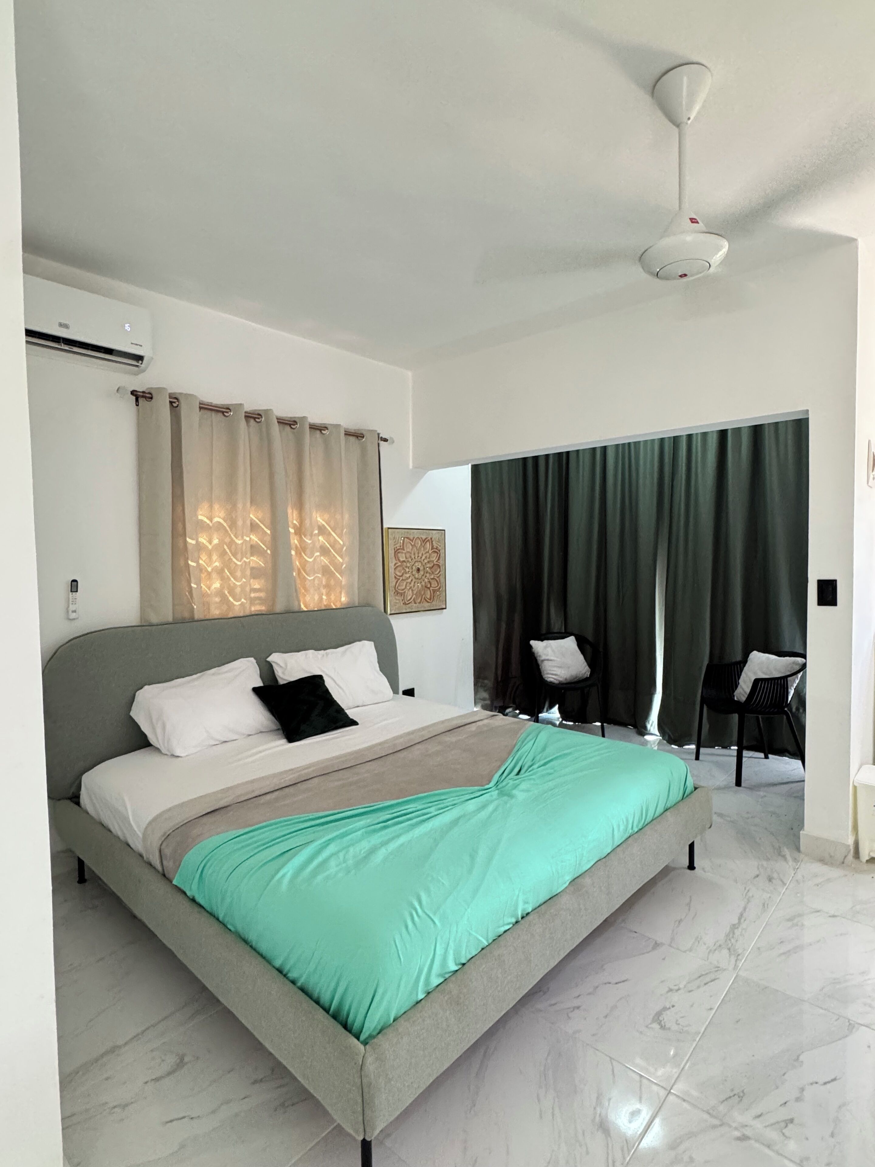 Apartemen Comfort, pemandangan halaman | Ruang kerja ramah laptop dan Wi-Fi gratis