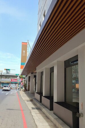 Exterior - Via Hotel Zhongli (Taoyuan City)