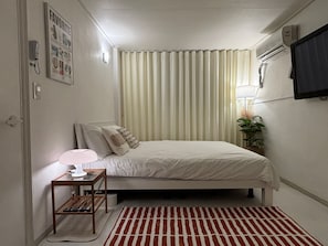 Habitación doble, 1 cama Queen size, para no fumadores, baño privado | Wifi gratis