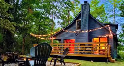 3 minutes to Bryce Resort: Cozy cabin w/Hot Tub, dog friendly!