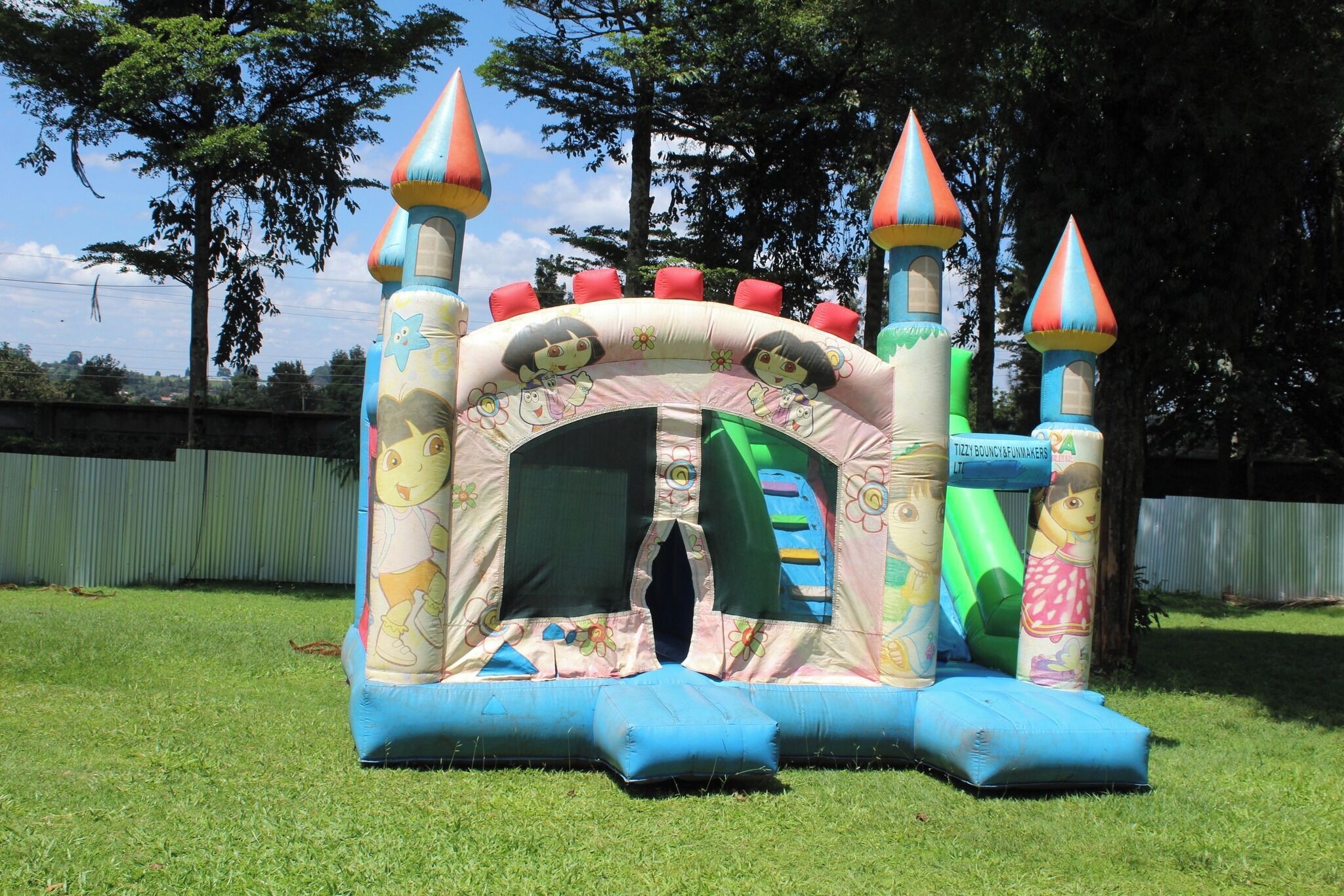 Children's play area - outdoor