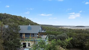 Exterior - Twilight Hollow | Quiet Lakeview Retreat For Large Groups (Belton)