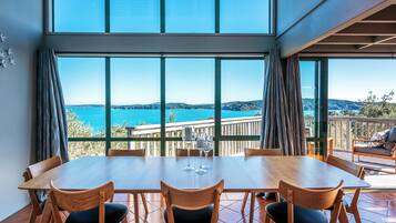 Rumah Comfort, pemandangan samudra | Area keluarga