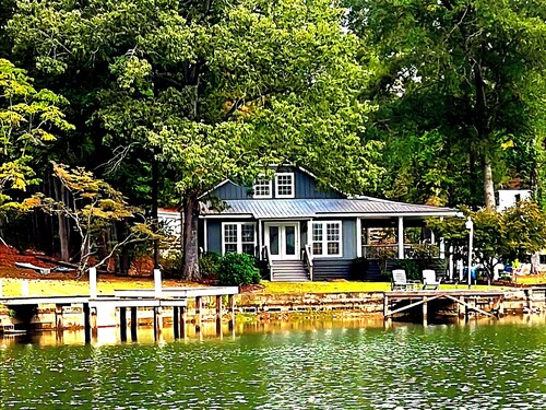 Lake Martin Lake Front Retreat with Hot Tub, Fire Pit, Close to Boat Ramp & Golf