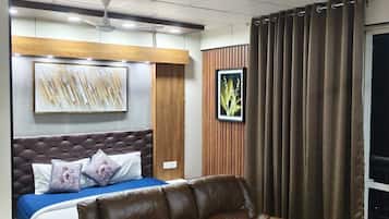 Luxury Room | Free WiFi