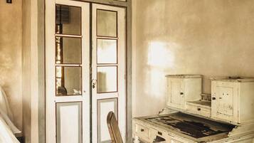 Minibar, in-room safe, individually furnished, desk