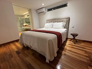 1 Schlafzimmer, Bügeleisen/Bügelbrett, Internetzugang, Bettwäsche