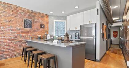 Urban Escape Modern Condo in the Heart of It All
