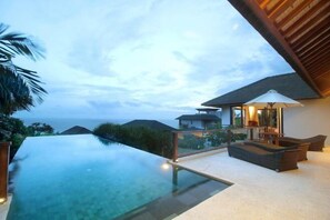 Room - Trisha Cliff Villa by Parigata (Bali)