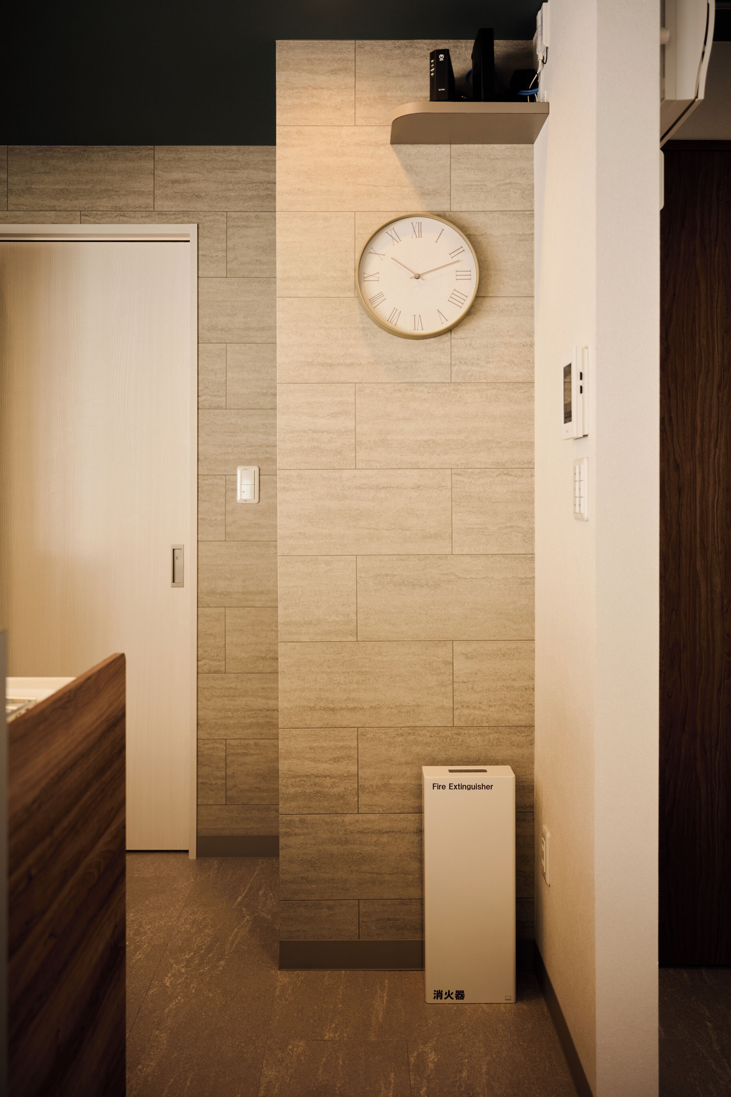 객실 내 식사 공간