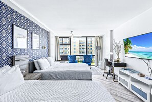2 Schlafzimmer, Schreibtisch, Bügeleisen/Bügelbrett, WLAN
