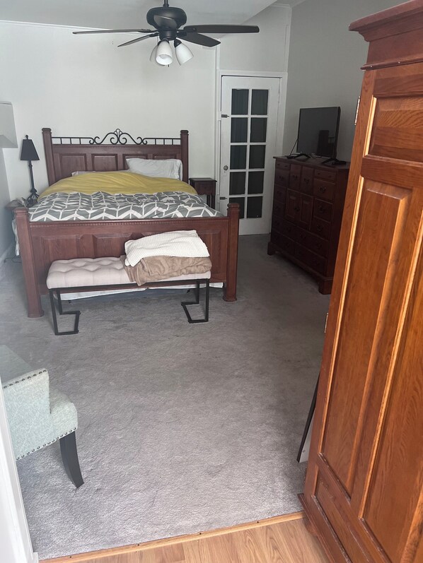 1 bedroom, iron/ironing board, WiFi, bed sheets