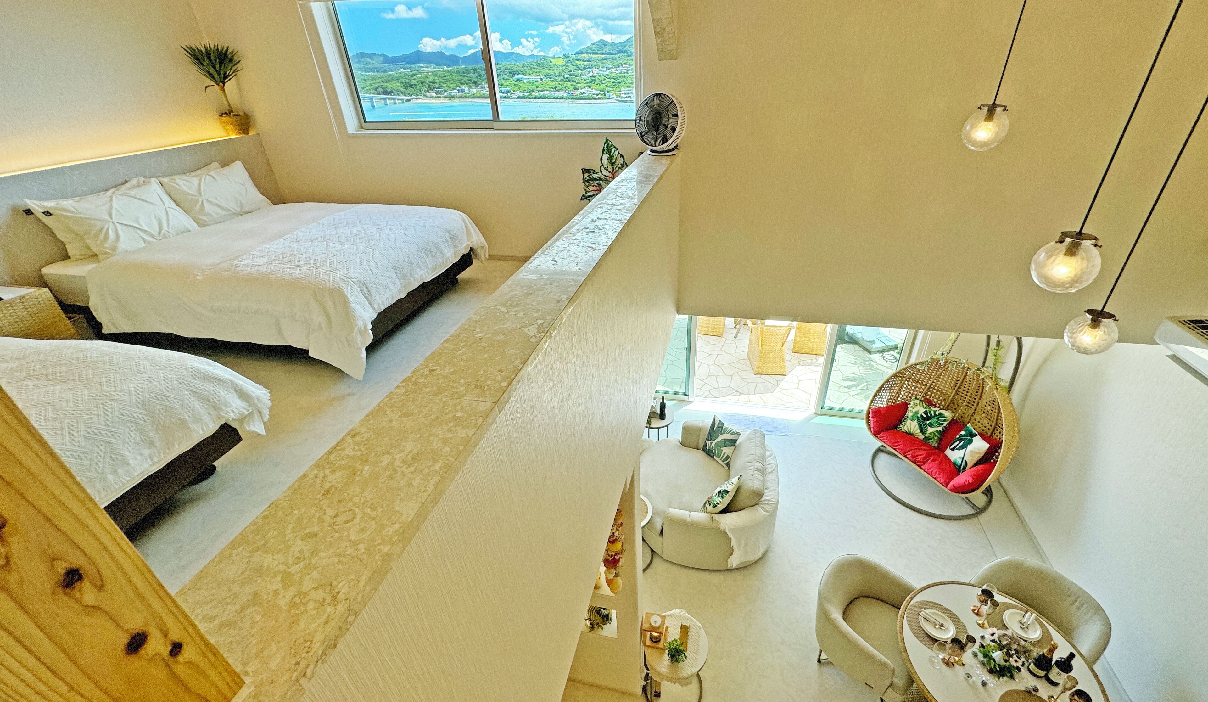 Desk, laptop workspace, free WiFi, bed sheets