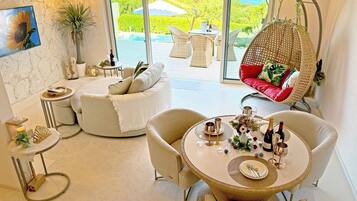 Desk, laptop workspace, free WiFi, bed sheets