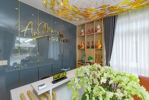 Reception - An Mai Boutique (Da Lat)