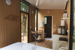 Room - Pinelight Retreat 1 (松間有光 1) (Nanzhuang Township)