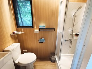 Bathroom - Pinelight Retreat 1 (松間有光 1) (Nanzhuang Township)