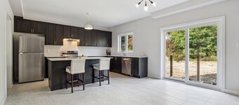 Family stylish house min to Lake Erie/Port dover - fits 10