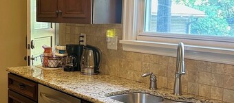 Cozy and convenient 4-bedroom, 4-bath home right in downtown State College!